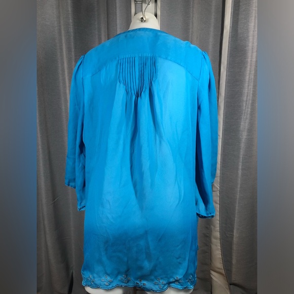 Love Denim 24/7 Women’s 22W Shear Batwing Blouse - Picture 7 of 13